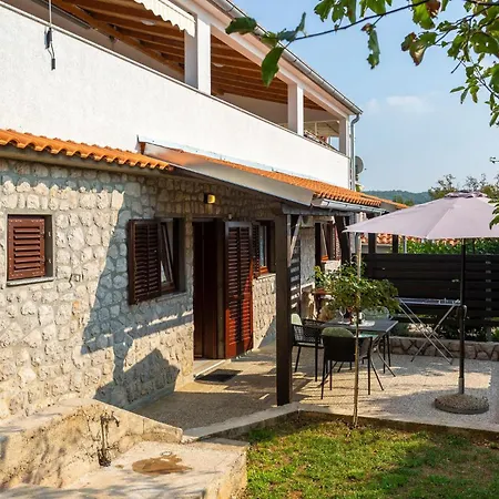 Nice Apartment In Omisalj With Wifi Exterior photo